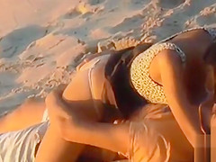 Real Voyeur Clip Pair Caught Fucking On An Empty Beach