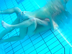 Stripped Couples Underwater Pool Hidden Spy webcam Voyeur HD 1