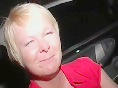 UK Slag Mother I'd Like To Fuck goes Dogging