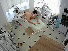 Hidden cameras. Hotty salon, waxing snatch and butt mamma