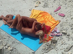 Voyeur Beach Angels 36