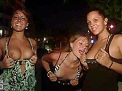 Strumpets On The Beach At Dance Weekend