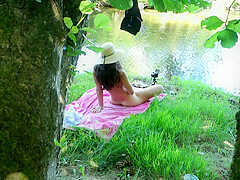 Solo Beauty Exhibiting Outdoor At The River