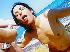 Arabian Non-Professional Babe Receives Shaked