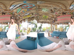 Dads Girlfriend: Anya Olsen