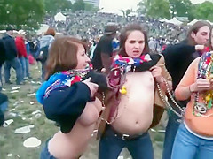 Nicki Minaj Nipp slide