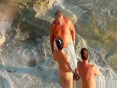 Nudist pair tugjob and vagina eating