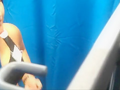 Hawt hole betwixt haunches and cameltoe