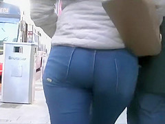 Taut wazoo that looks very spankable