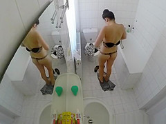 Hot brunette hair babe caught by hidden camera