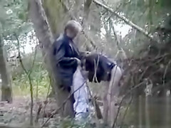 Non-Professional oral-sex clip filmed way out in the woods
