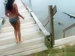 Pumped Up senorita took a slash on the docks