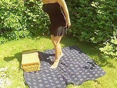 PUBLIC PARK MASTURBATION