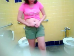 Lalin Girl cuties acquire caught on spycam pissing actually hard