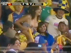 Hawt soccer fan flashes fans by accident