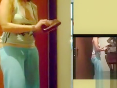 Non-Professional flashes her teat at the delivery dude