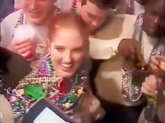 Hotties flash milk shakes and wet cracks to collect beads