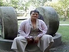 Outstanding Large Love Muffins, Gaping sex clip