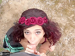 Brooke Haze takes a break from hiking to engulf a dong