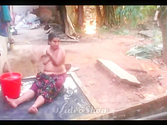 bhabhi outdoor washing and shower