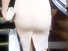 Russian Upskirt 2702