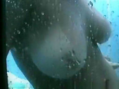 Great Non-Professional, Russian, Changing Room Episode Show