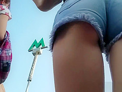 Babes With A Hawt Butts