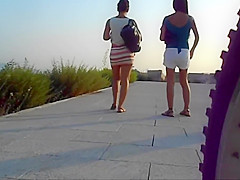 Culos butts two