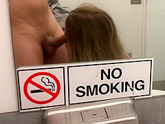 BLOND LEGAL AGE TEENAGER FLASHING BOOTY IN A DEPARTMENT STORE