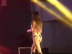Oriental makes audience go insane