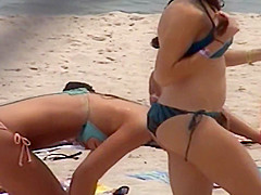 Group of Teenies at the Beach